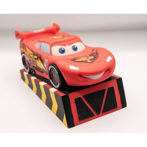 2012 Vtg Disney Pixar Cars Lightning McQueen Coin Bank - Picture 1 of 7